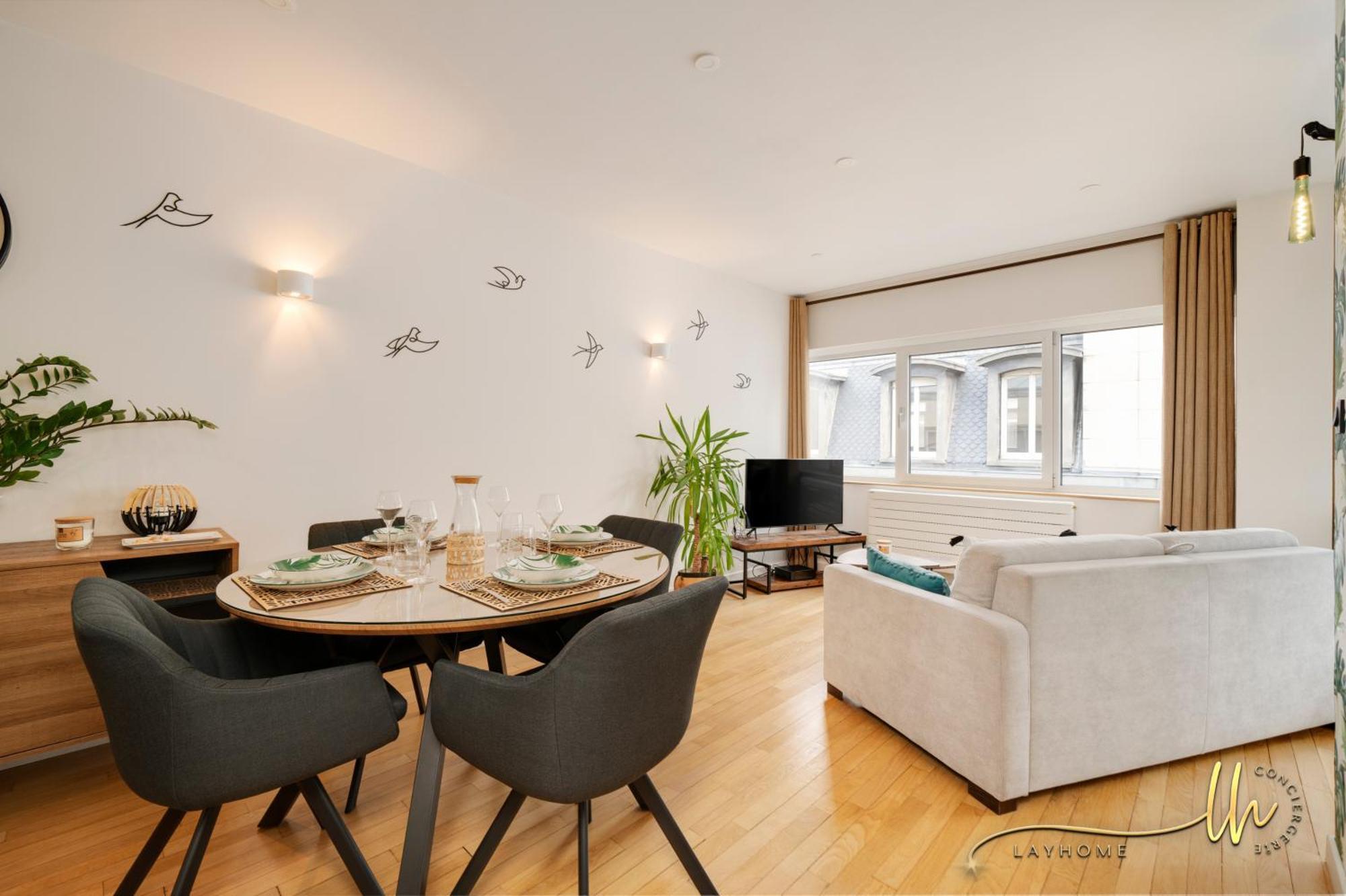 Chaleureux, Lumineux Et Confortable F2 Renove En Plein Coeur De Nancy Exterior photo